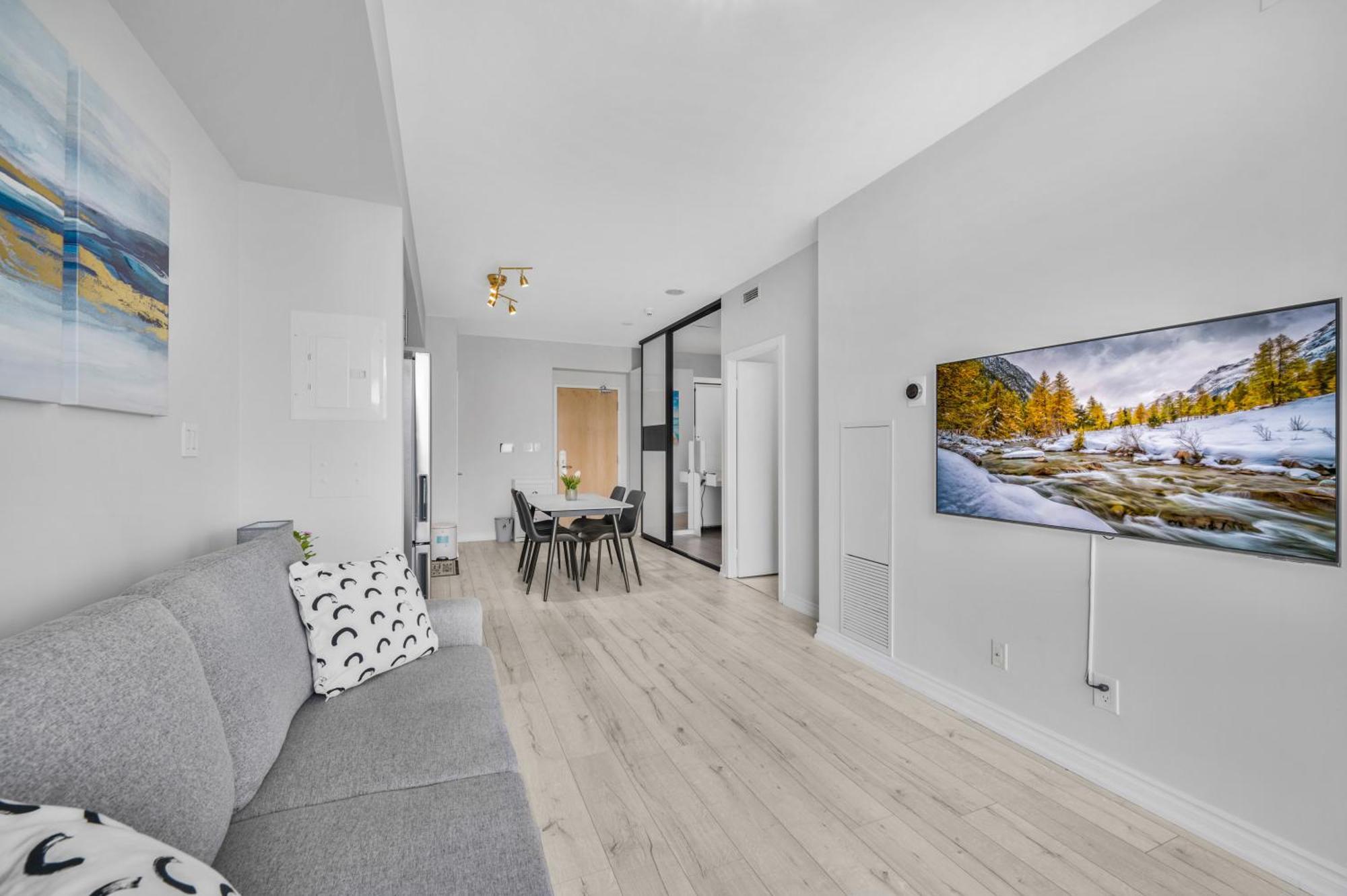 Luxury Downtown Toronto 2 Bedroom Suite With City And Lake Views And Free Parking Экстерьер фото
